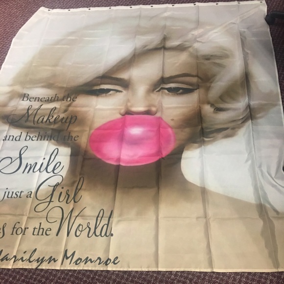 Marilyn Monroe Shower Curtain Nwt